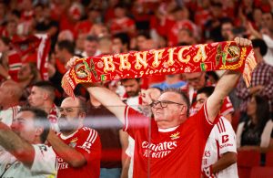 MURINJO SE VRATIO KUĆI: Benfika ozvaničila monumentalni potpis!