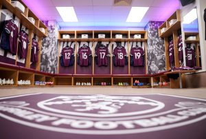 BARNLI JE ZAISTA VELIKI KLUB: Gest u čast DIoga Žote o kome bruji fudbalski svet!