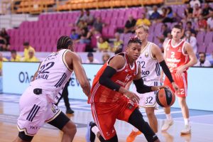 (POLUVREME) CRVENA ZVEZDA SA SEDAM MINUTA DOBRE IGRE GUBI OD CSKA: Rusi furiozno počeli i završili poluvreme!