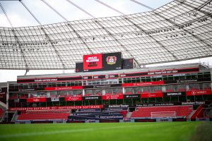 OTKAZ POSLE SVEGA TRI UTAKMICE: Nesrećni Holanđanin otpušten drugi put u deset meseci!