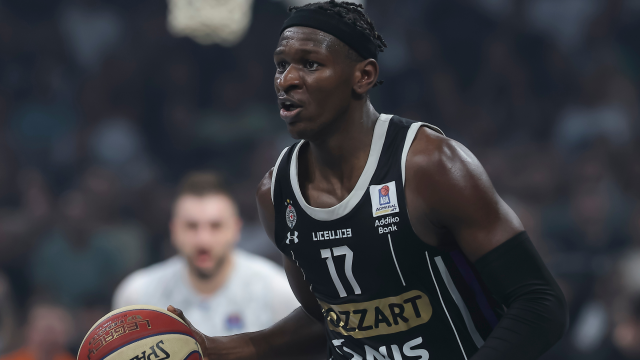 (POLUVREME) BONGA ZAPALIO BOLONJU: Partizan vodi protiv Virtusa posle prvih 20 minuta!