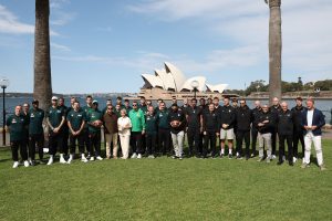 OBRADOVIĆ ODUŠEVLJEN: Dim ispred sidnejske Opere za Partizan! (FOTO)