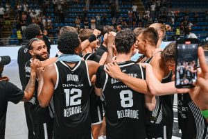 SIDNEJ U CRNO-BELOM: Partizan sleteo u najveći grad u Australiji! (FOTO)