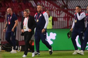 PIKSI NIJE VOLJEN KAO PRE: Navijači Srbije izviždali selektora Dragana Stojkovića!