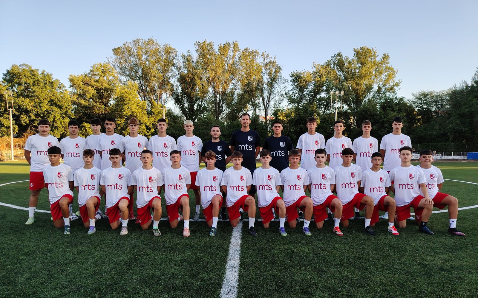 omladinska skola fk radnicki nis 2010 godiste