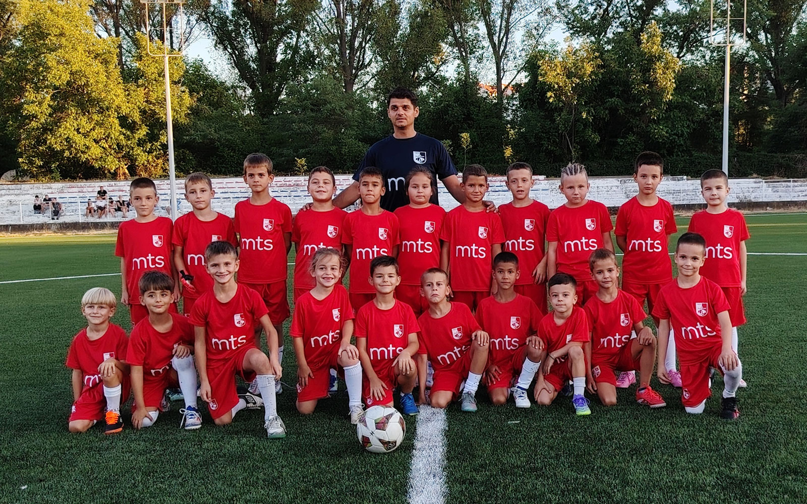 omladinska skola fk radnicki nis 2017 godiste