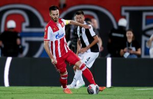 (POLUVREME) KATAI I IVANIĆ POKAZALI MILOST, JURČEVIĆ PROMAŠIO NEMOGUĆE: Zvezda vodi nakon sjajnog prvog poluvremena!