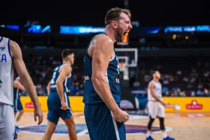 ITALIJAN IMPRESIRAN ČOVEKOM KOJI IH JE IZBACIO SA PRVENSTVA: „Luka Dončić je Luka Dončić!“