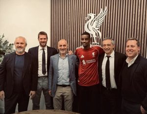 SRBI POTPISALI NAJVEĆI TRANSFER U PREMIJER LIGI: Isak u Liverpulu za 150 miliona evra!