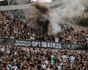 GROBARI NAPRAVILI SJAJNU ATMOSFERU NA TAŠU: Pokazali zašto važe za jedne od najboljih navijača na svetu! (VIDEO)