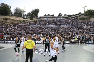 PARTIZAN SLAVIO NA TAŠU: Crno-beli razbili braću u spektaklu na otvorenom! (FOTO)