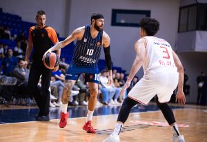 PARTIZAN ČEKA EFES: Kokoškov i Turci poraženi pred put u Beograd!