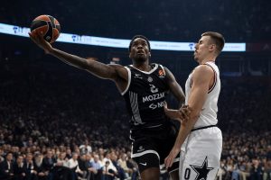 ŠEJK MILTON ODUŠEVLJEN GROBARIMA: Pobeda je važna, treba vremena da se ugiraju!