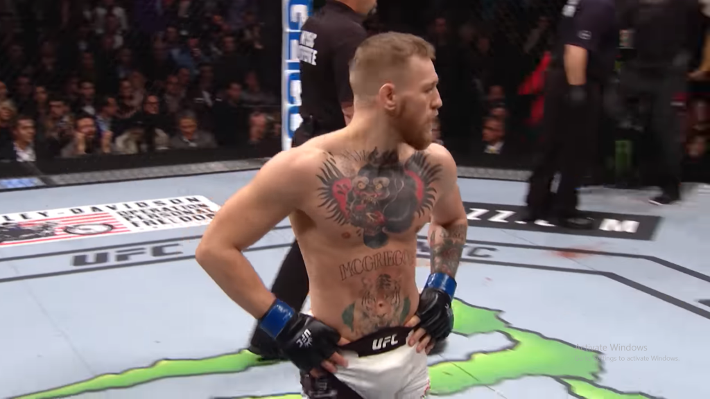 NEVIĐENA ODLUKA CSAD-A: Mekgregor suspendovan, ali planira spektakl u Beloj kući!