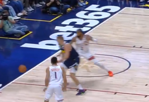 JOKIĆ PONOVO DOŠAO DO TRIPL-DABLA: Denver razbio Finiks za porvu pobedu!