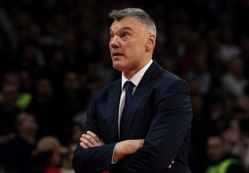 Crvena Zvezda Meridianbet Belgrade v Fenerbahce Istanbul Turkish Airlines EuroLeague