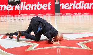 ILI JE LUD ILI JE MNOGO VOLI, MAJK DŽEJMS BIO FAKTOR U POTPISU BATLERA: Saša Obradović najiskreniji od potpisa sa Zvezdom!