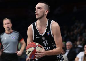 NOVE MUKE ZA ŽELJKA: Pokuševski napustio teren nakon sudara sa Murinenom!