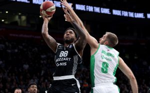 (POLUVREME) PARTIZAN DEMONSTRIRA SILU: Murinen svojom blokadom digao celu Arenu na noge!