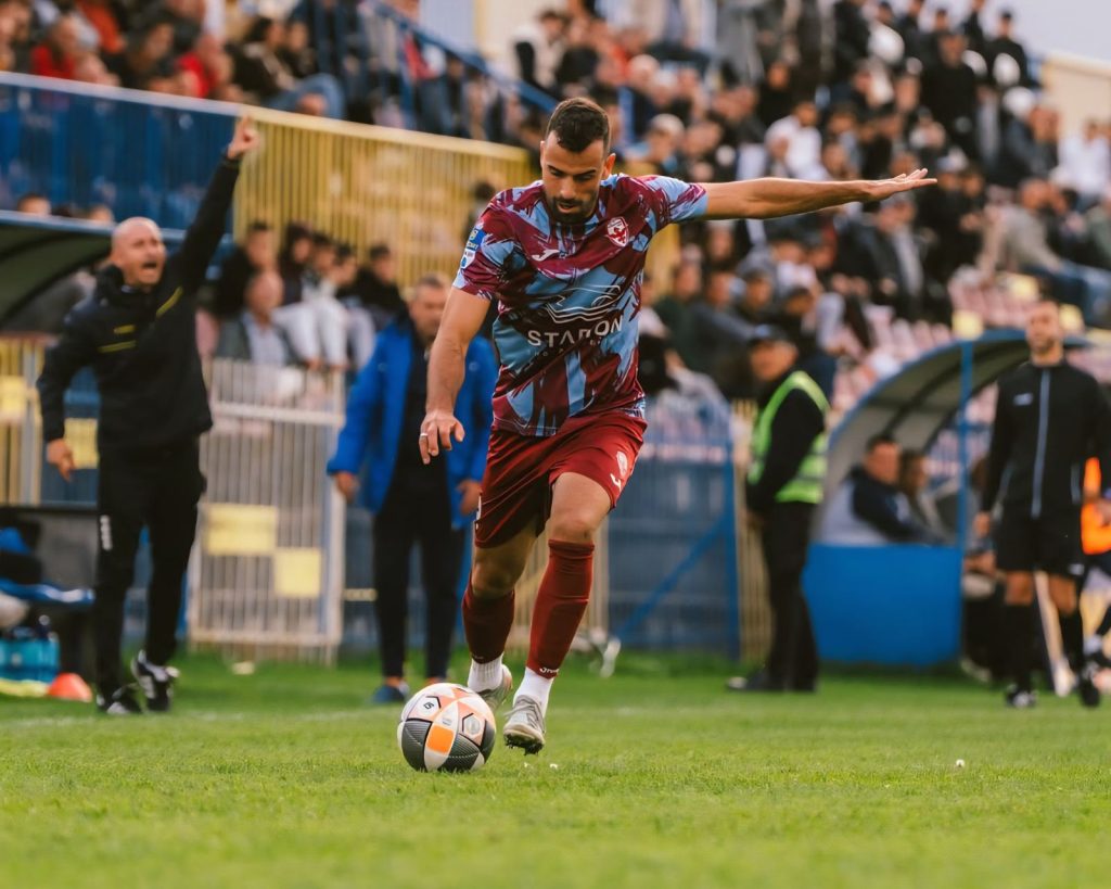 “SPUŠTA SE STEPENICU NIŽE?” Bivši Partizanovac na pragu trenerskog izazova u Prvoj ligi!