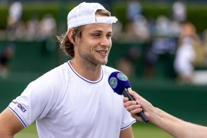 UDARIO PROTIVNIKA U LICE: Naredni Novakov protivnik deo je jednog od najvećih skandala u istoriji tenisa!