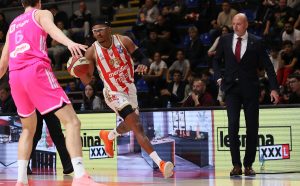 PRIJATELJU, GDE SU TI NAOČARE?! Hemija postala ključ uspeha u timu Obradovića, Moneke i Mekintajer u glavnim ulogama!