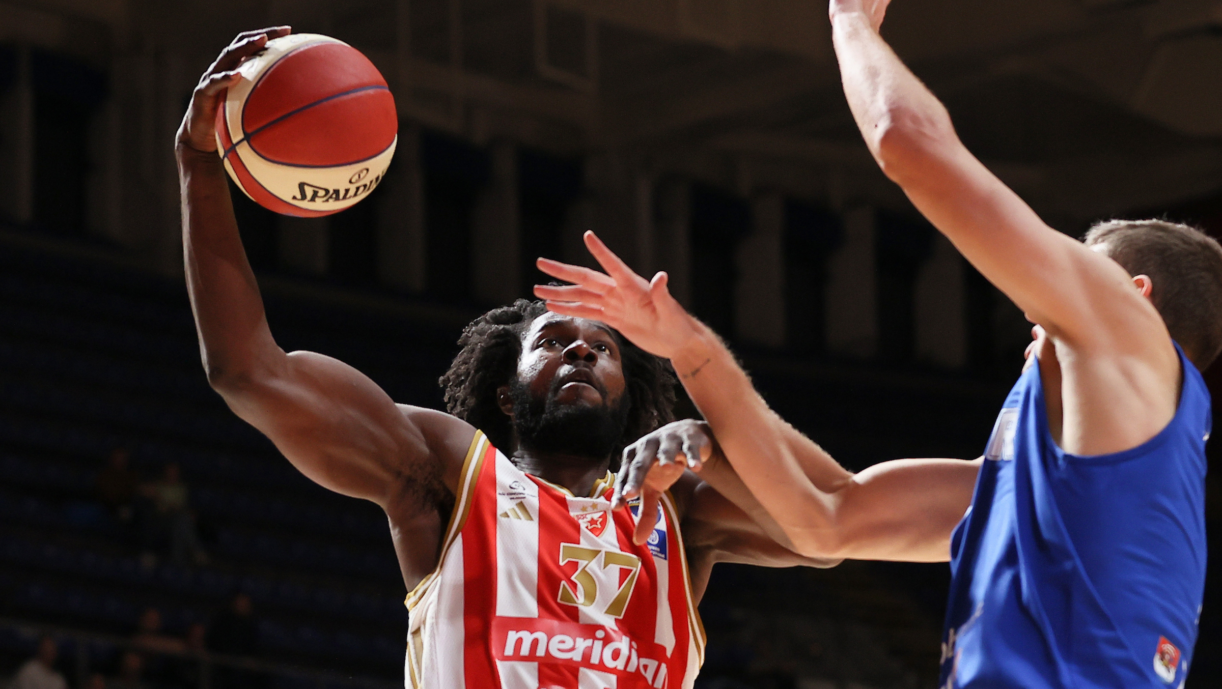 (POLUVREME) ZADAR LOŠ, ZVEZDA JOŠ GORA: Crveno-beli gube na svom terenu!