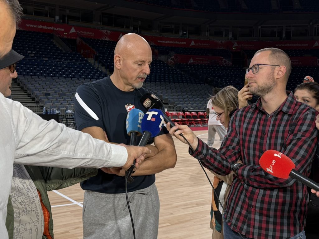 0 02 05 19e8ade7992eeaa5a9a3cea916f49d711bddceef8205e3ff304c392f6a368020 9b317c069eebef43