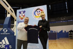 Poznati iz sveta glume i sporta delili medalje školarcima!