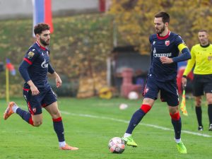ZVEZDA SLAVILA U RUMI: Sloven pružio dostojan otpor!