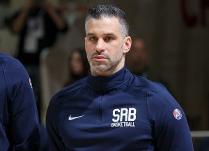 „DA NE ISPADNE DA SE ZET BRUKA“: Alimpijević govorio o utakmici sa Bosnom, njegov odgovor sve nasmejao!