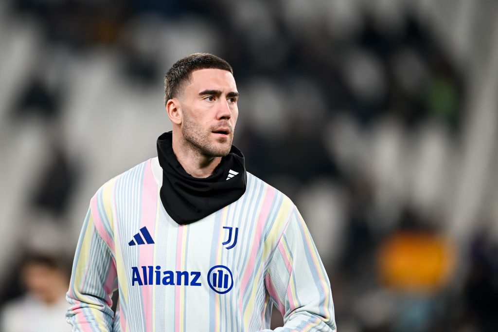 SLOMLJENI VLAHOVIĆ U SUZAMA NAPUSTIO TEREN: Povreda za Srbina koji je utučen, priznao tešku povredu!