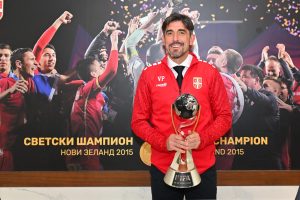 OTAC MI JE PRENEO LJUBAV ZA REPREZENTACIJU, KO JE HRABAR NE TREBA MU VREME: Paunović jasno izneo svoje postulate na promociji!