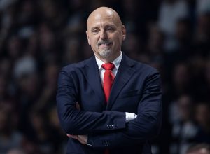 ZVEZDA SLAVILA U BEČU: Mekintajer sam rešio poslednju četvrtinu!