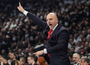 OBRADOVIĆ NAKON PORAZA: „Treba nam nova hemija kada nam se vrate povređeni igrači!“