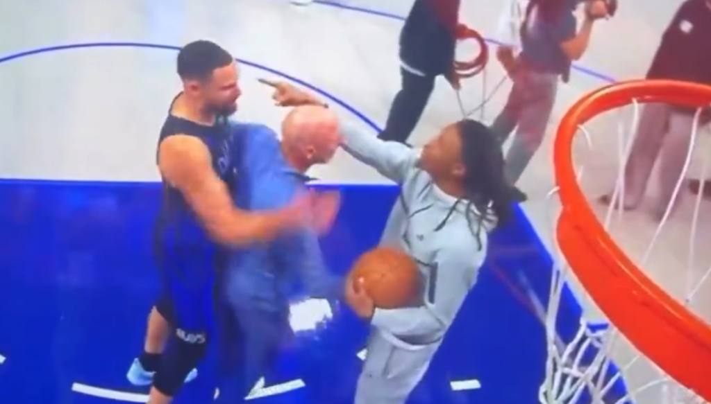 DA LI STE IKADA VIDELI KLEJA TOMPSONA OVAKVOG?! Umalo opšta tuča između njega i problematičnog rivala!