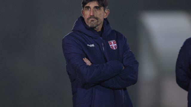 PUNOM PAROM NA ENGLEZE: Veljko Paunović vodio prvi trening kao selektor Srbije! (FOTO)