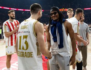 MONEKE JE VIDOVIT, BATLER U ŠOKU: Atmosfera u Zvezdi je neverovatna!