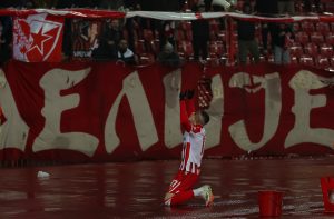 MINIMALNI REZULTAT DOVOLJAN ZA VELIKI USPEH: Zvezda u utakmici sezone slavila sa desetoricom!