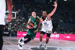 OGLASIO SE DŽABARI PARKER: Katastrofalna partija, ali veruje u potpuni povratak!