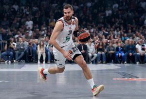 GUDURIĆ VEĆ NEKO VREME IGRA POVREĐEN?! Mesina otkrio šokantne podatke!