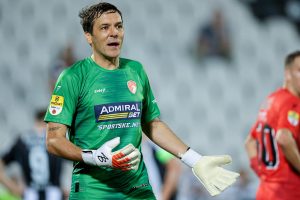 NEISPRIČANA PRIČA: Vladimir Stojković otkrio šta je rekao Benzemi pre nego što mu je odbranio penal!