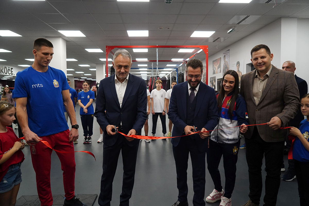 svecano otvaranje regionalnog boks centra u Loznici5 svecano otvaranje regionalnog boks centra u Loznici5