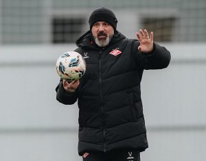 STANKOVIĆ NA IVICI: Ne mogu da podnsem sve ovo, hoću da idem kući!