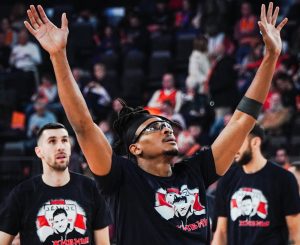 (POLUVREME) VALENSIJA ČUVA DOMAĆI TEREN: Zvezdina slaba druga četvrtina – Nvora jedina svetla tačka!