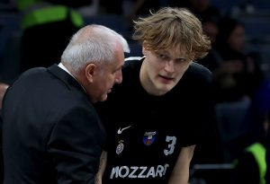 „MOGU DA MU POŠALJEM PORUKU SA BILO KOG MESTA“: Evo šta je Murinen rekao o odnosu sa Obradovićem i svojoj ulozi u Partizanu!