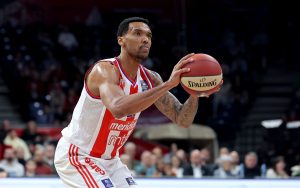 BOLOMBOJ ZAPALIO NAVIJAČE: Evo malo lepih vesti za Zvezdu nakon šokantnog poraza od Spartaka! (FOTO)