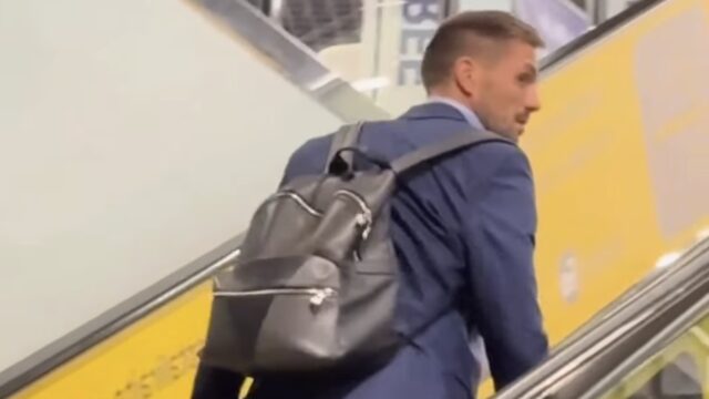 DUŠAN TADIĆ SE VRATIO U SRBIJU: Kamera zabeležila momenat povratka čuvenog fudbalera!