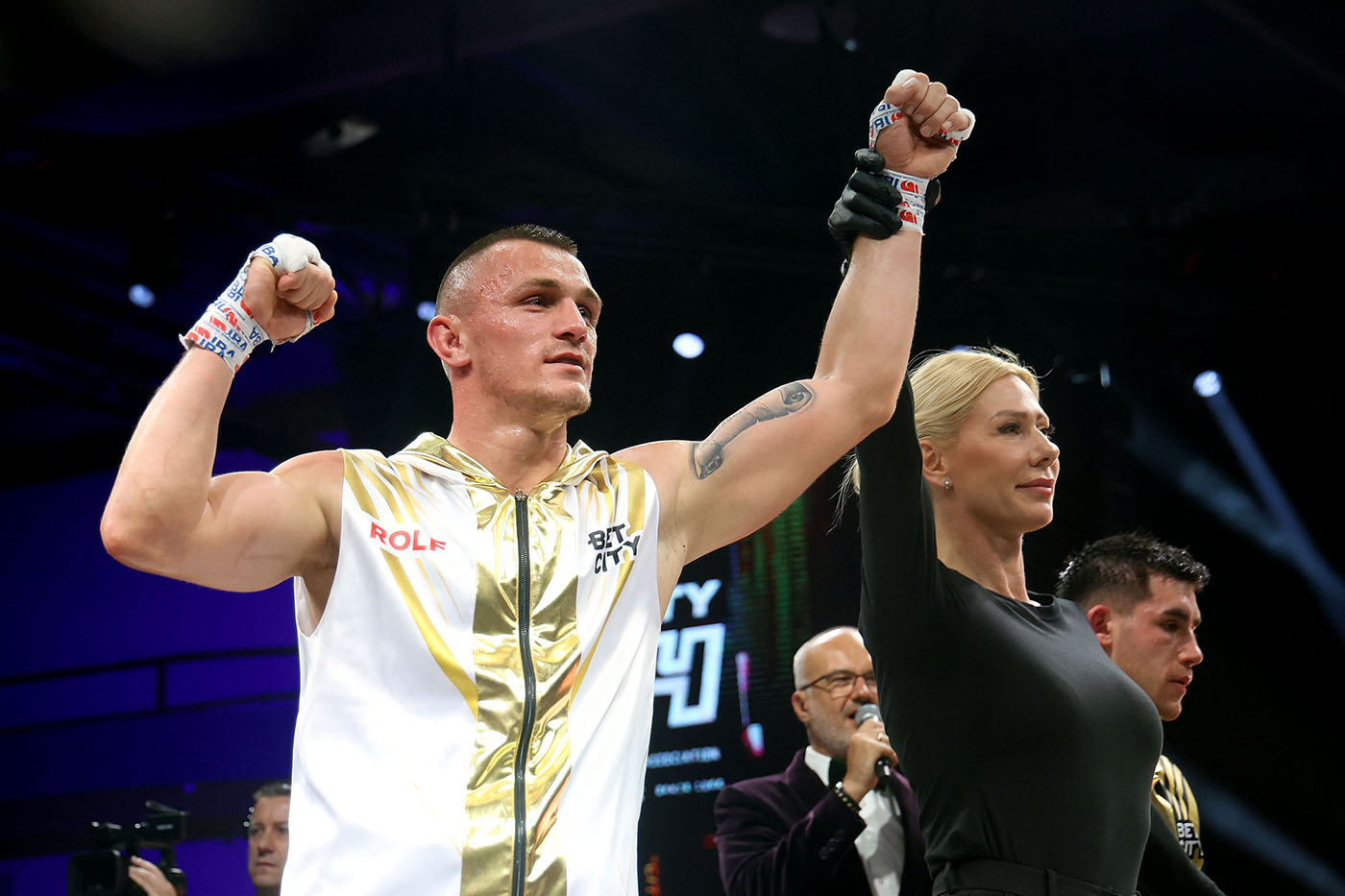 IBA.PRO 4: DAVRON BOZOROV ALMIR MEMIC IBA.PRO 4: DAVRON BOZOROV ALMIR MEMIC