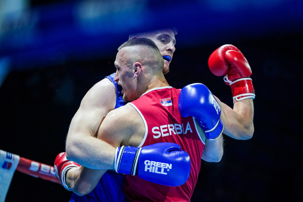 ŠOK: Nikolić zbog povrede van stroja, Memić protiv Gruzijca!